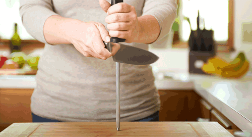 How Do You Use a Honing Steel?